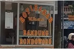 S3 marketing ketawa lihat ini, 9 potret kocak tulisan di gerobak roti bakar ini bikin gagal fokus