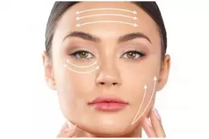 Tanpa treatment mahal, ini trik hilangkan flek hitam dan garis halus di wajah pakai 1 bahan makanan