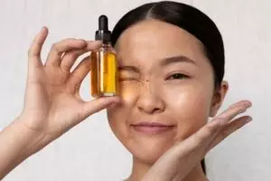 11 Rekomendasi skincare untuk pori-pori besar merek lokal di bawah Rp 100 ribu, wajah bebas komedo