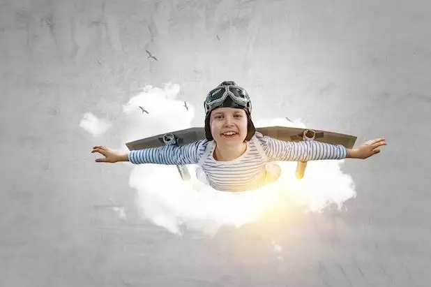 Arti mimpi bisa terbang menurut psikologi freepik.com Arti mimpi bisa terbang menurut psikologi freepik.com