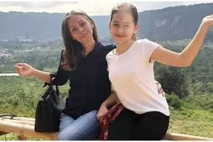 Sandrinna Michelle buka suara usai kabar perseteruan dengan sang ibu, sebut semua salah dirinya