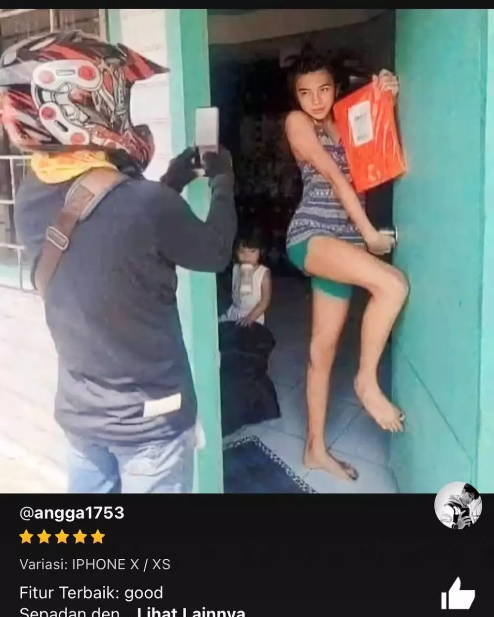 Potret penerima paket nyeleneh  Berbagai sumber Potret penerima paket nyeleneh  Berbagai sumber