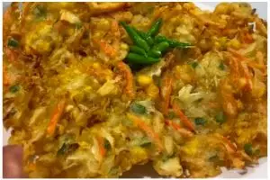 Tanpa tambahan margarin, ini cara bikin bakwan sayur makin gurih dan renyah hingga 6 jam