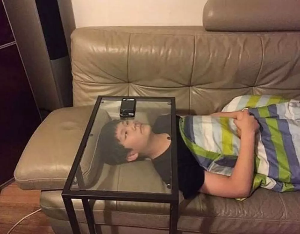 Potret kocak life hack gadget Berbagai sumber