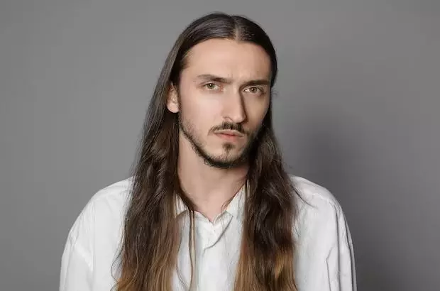 Arti mimpi rambut panjang freepik.com Arti mimpi rambut panjang freepik.com