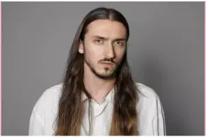 15 Arti mimpi rambut panjang menurut psikologi dan primbon Jawa, jadi pertanda baik