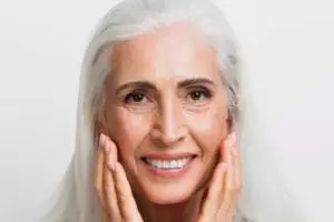 Wajah antikendur di usia 50 tahun, ini cara bikin masker antiaging pencegah keriput pakai 1 jenis biji