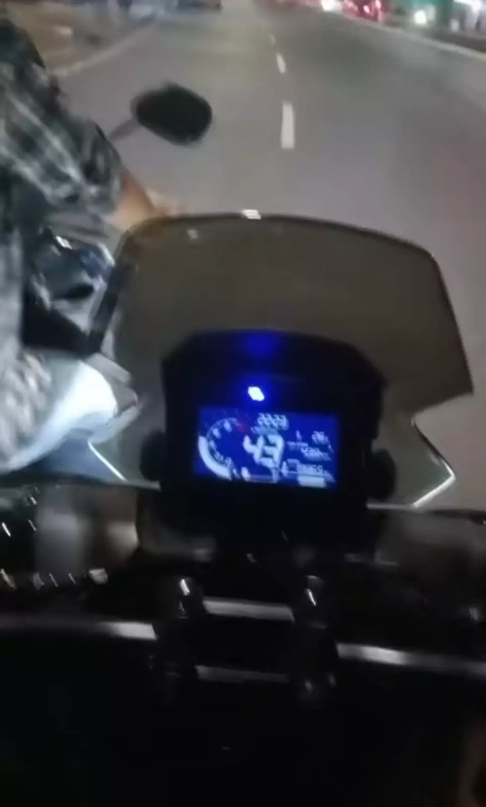 bensin habis di jalan © TikTok