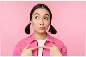 Ini 7 tanda seorang pria melakukan love bombing kepadamu, cara mengetahuinya simpel abis