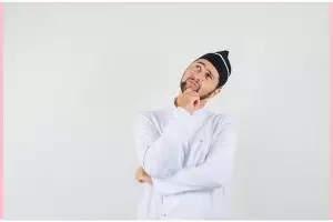 11 Arti mimpi memakai baju putih yang penuh makna menurut Islam, isyarat perbaikan diri