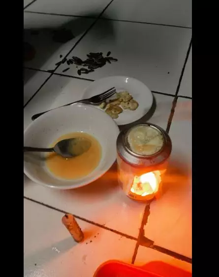 Potret kocak anak kos masak Berbagai sumber Potret kocak anak kos masak Berbagai sumber