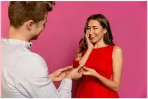 11 Arti mimpi dilamar pacar menurut psikologi, ada makna khusus perihal asmara