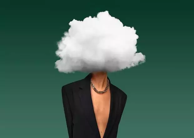 Realistis adalah mengakui kenyataan freepik.com Realistis adalah mengakui kenyataan freepik.com