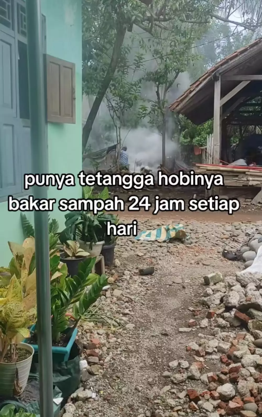 Neighbors burn TikTok trash