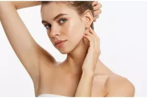 11 Rekomendasi skincare ketiak harga di bawah Rp 100 ribu ini bikin kulit auto cerah dan bebas bau