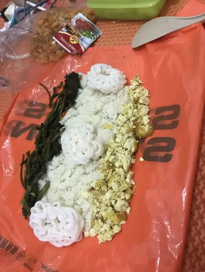 Akalin wadah makanan  Berbagai sumber Akalin wadah makanan  Berbagai sumber