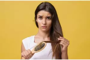 11 Rekomendasi skincare rambut rontok di bawah Rp 150 ribu, bikin akar auto kuat dan bebas kusam