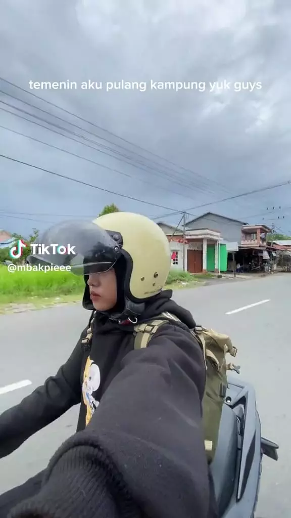 jalur penuh lubang kalimantan © TikTok