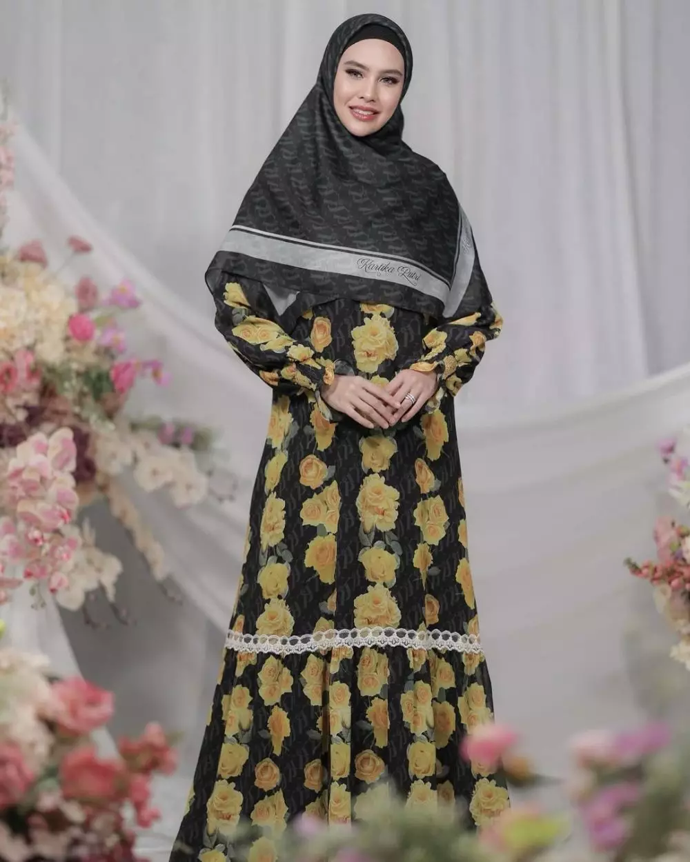 Kartika putri dihujat netizen © Instagram