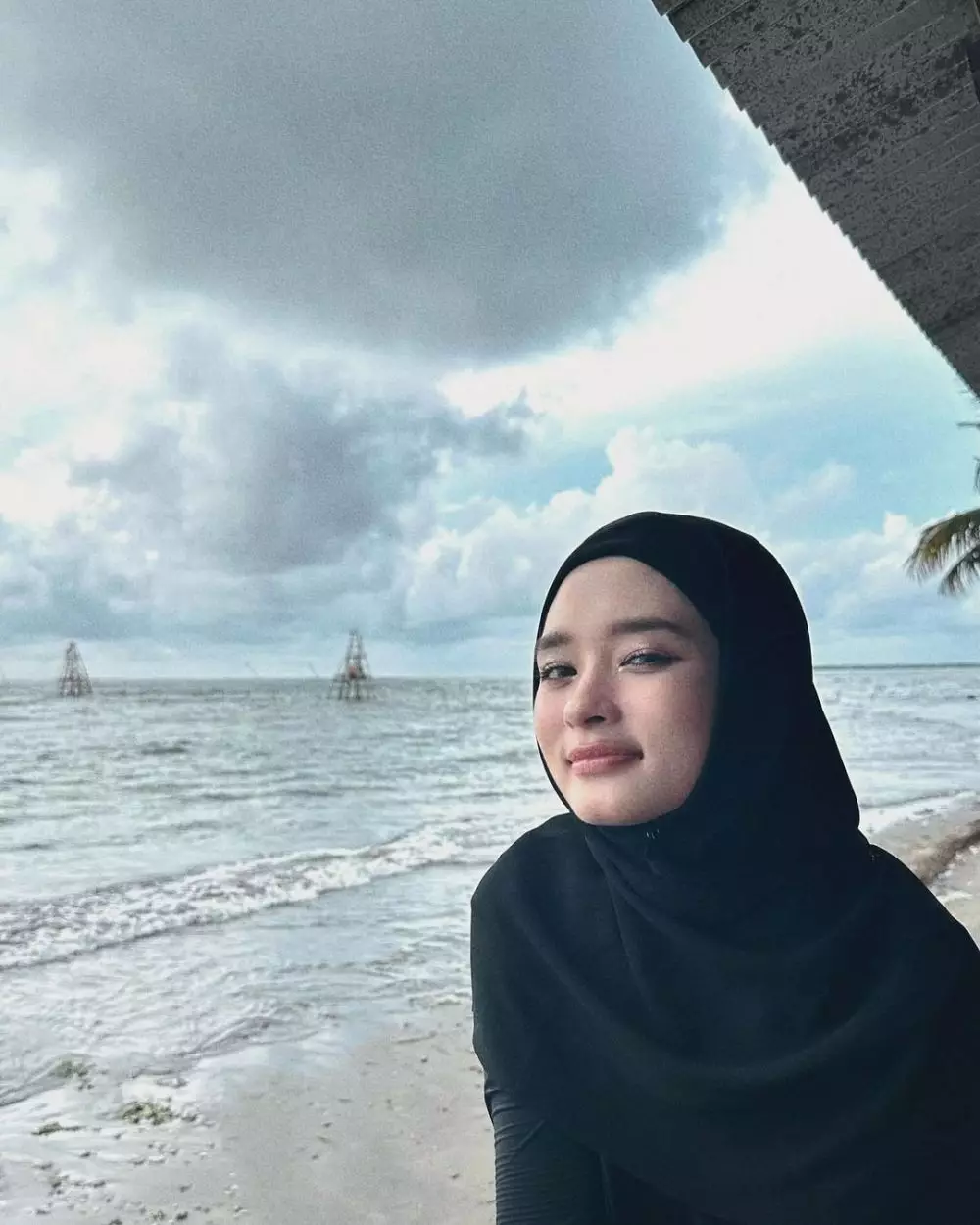 begini tanggapan Inara Rusli usai dituding tak kenakan hijab © 2024 brilio.net