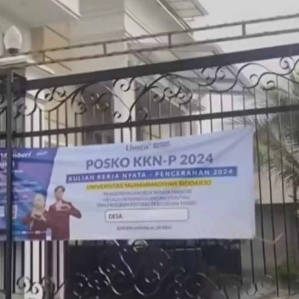 Mahasiswa ini dapat rumah mewah sebagai posko KKN, penampakannya bikin melongo