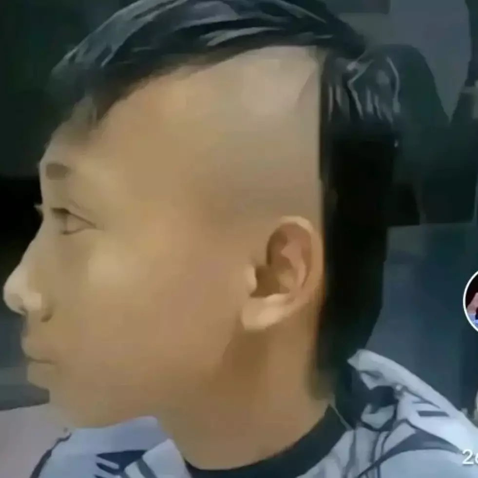 11 Potret kocak model rambut ini niatnya pengin keren, tapi jatuhnya malah bikin ilfeel