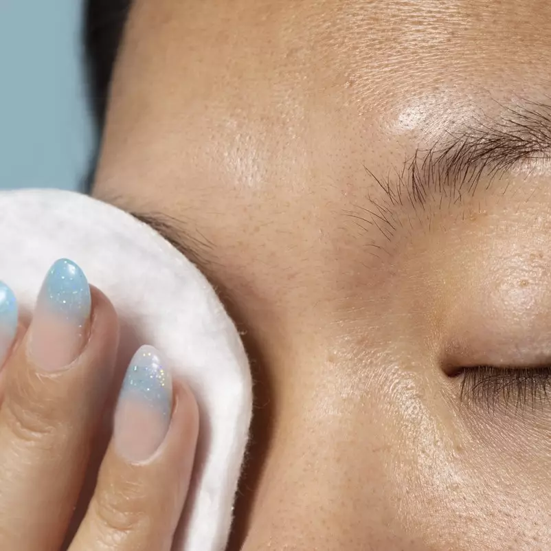 Tak gunakan susu, ini cara cerahkan wajah kusam dan berflek hitam pakai sabun dari 1 bahan dapur