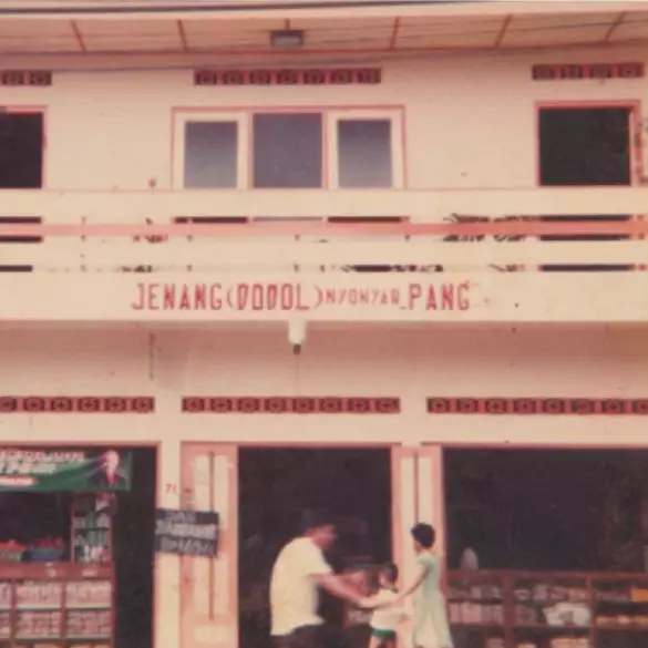 Kisah generasi ke-6 toko Ny Pang berjuang pertahankan rasa otentik jajanan tradisional sejak 1912