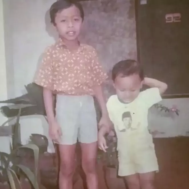 Rantau di Jakarta cuma punya duit Rp 1.500, bocah ini sukses jadi artis top ibukota punya rumah gedong