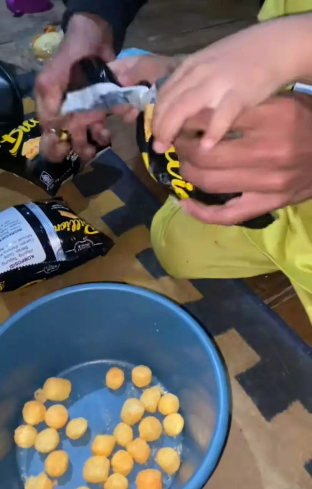 jajanan hadiah duit © TikTok