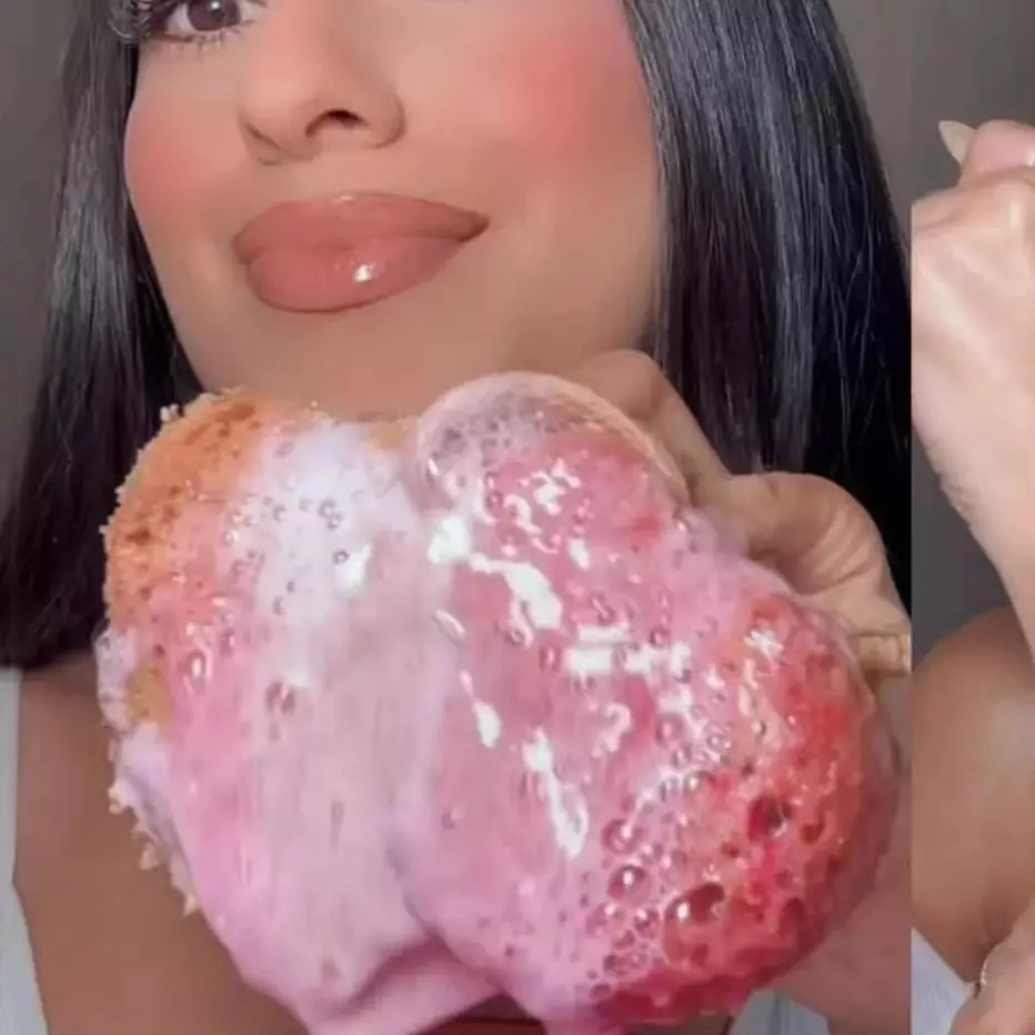 Badan auto bebas kering dan glowing, begini trik bikin campuran sabun mandi pakai 1 ekstrak buah