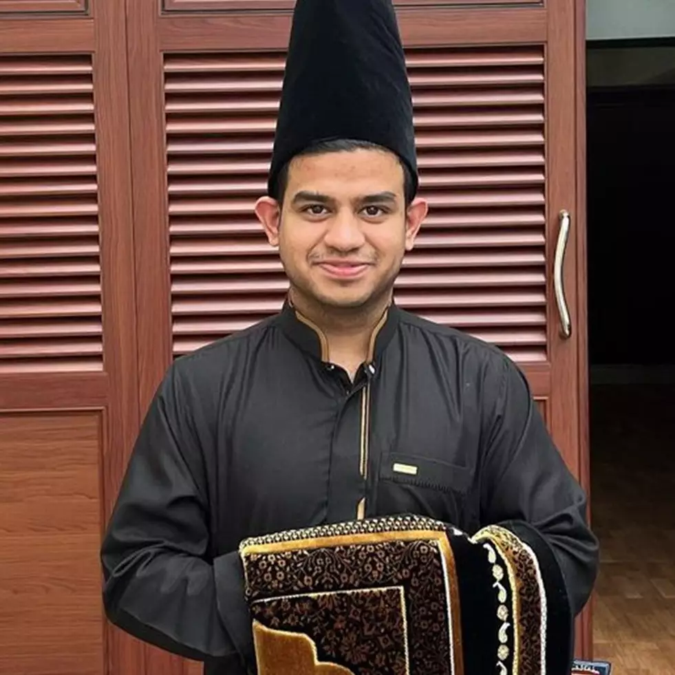 Hampir kebakaran karena lupa matiin kompor, intip 9 potret dapur mewah Fadil Jaidi bernuansa emas