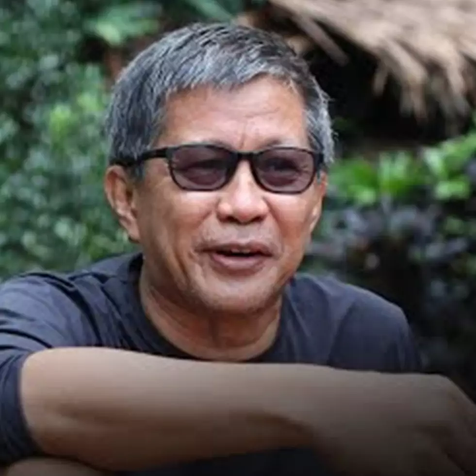 Nyaris kena gusur, intip 11 potret rumah Rocky Gerung di tengah hutan rimbun, suasananya bak di vila