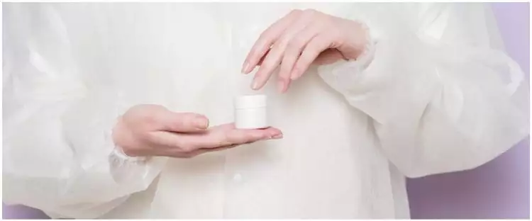 10 Serum skincare lokal yang aman untuk ibu hamil di bawah Rp 200 ribu ini bikin wajah tetap glowing