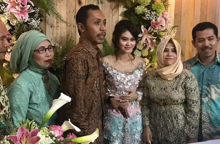 Furry Setya kondisi pilu sebelum cerai © YouTube