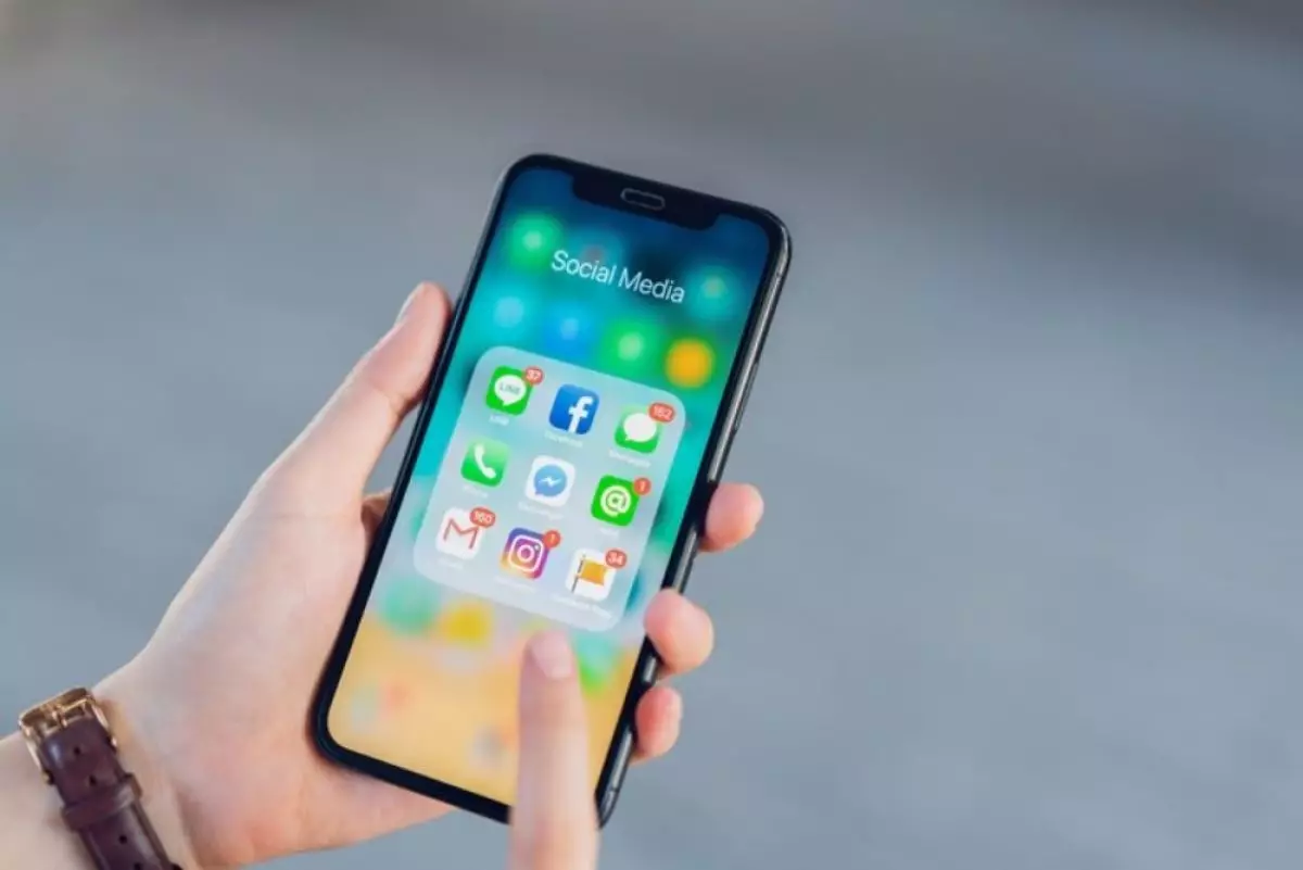 Cara menghentikan aplikasi agar tidak berjalan di latar belakang Android untuk menghemat baterai
