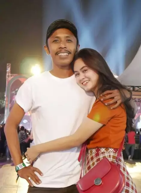 Pernyataan Dwinda Ratna ramai © berbagai sumber Pernyataan Dwinda Ratna ramai © berbagai sumber