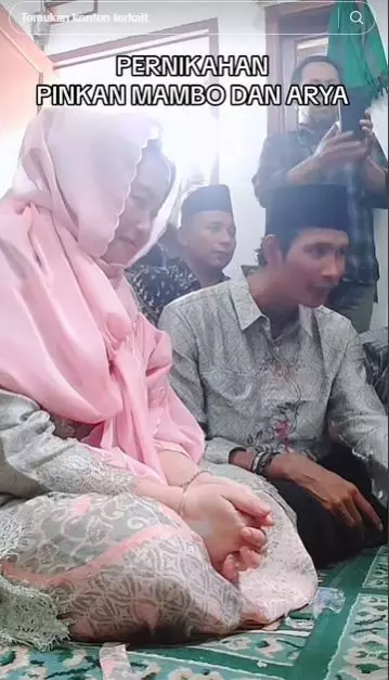 masa muda arya khan mirip once © TikTok masa muda arya khan mirip once © TikTok