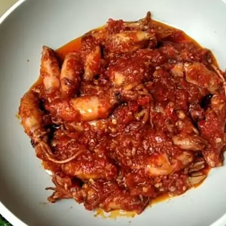 Tanpa direndam air perasan jeruk nipis, ini trik bikin cumi balado agar awet tahan lama dan tidak bau 