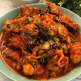 17 Resep ayam rica-rica istimewa untuk buka puasa, enak, sederhana, dan praktis