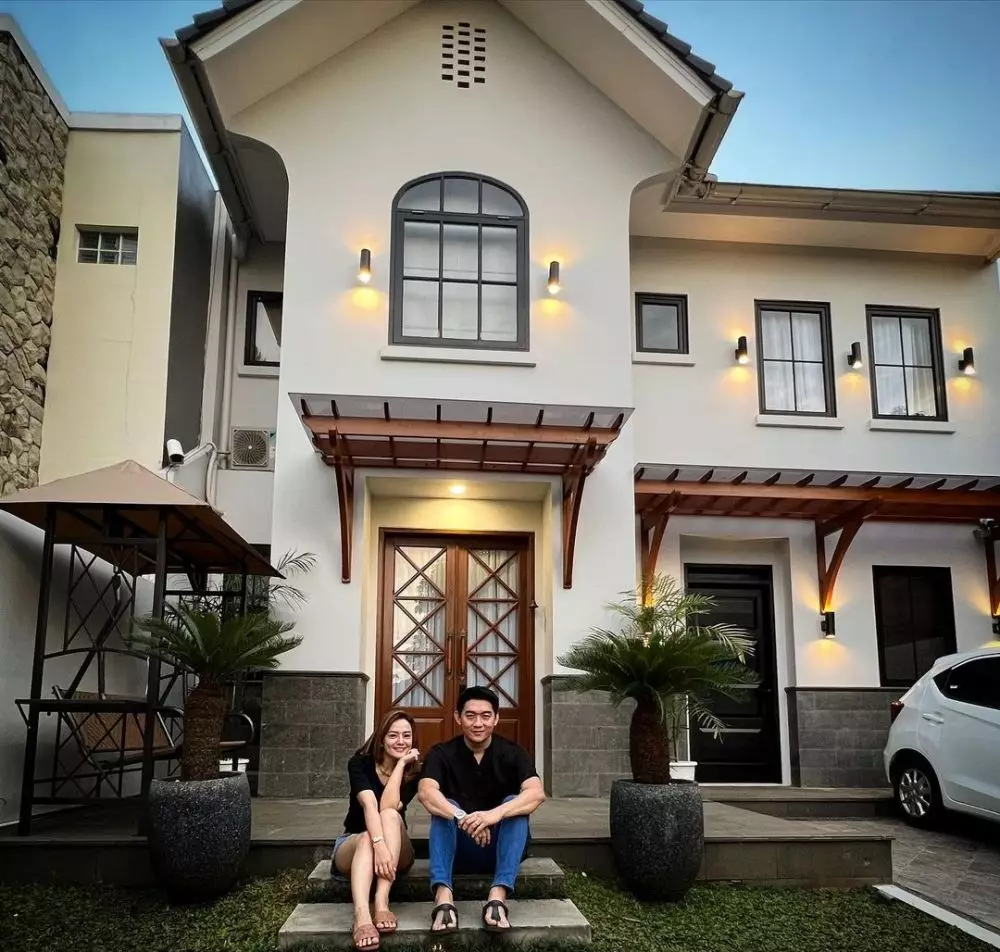 potret ruang tamu ifan seventeen © YouTube