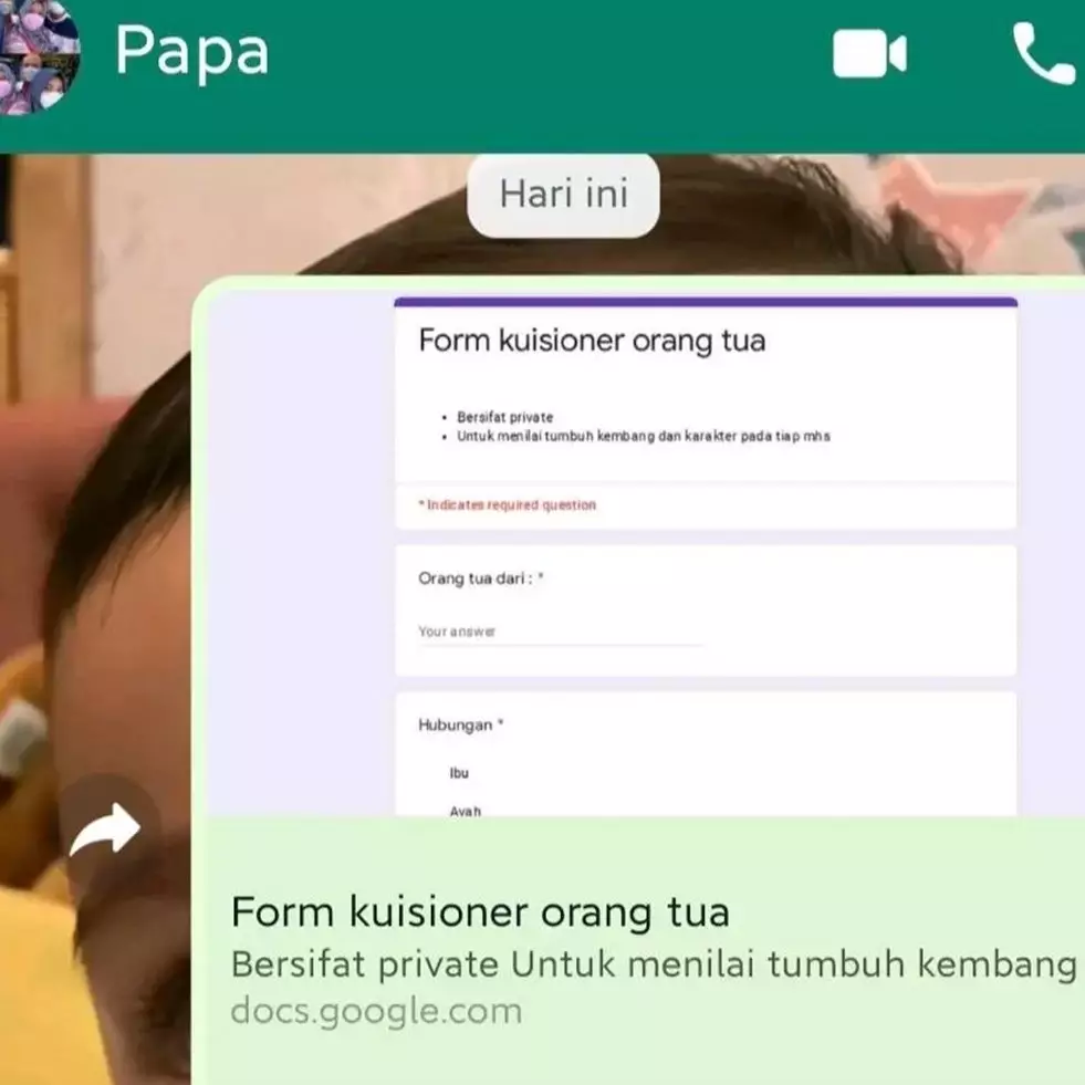 Wanita ini ikutan tren iseng kirim kuesioner ke orang tua, jawaban ayahnya malah bikin nangis
