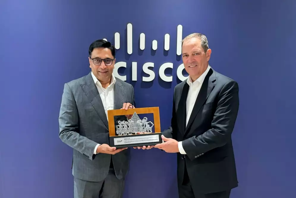 Indosat gandeng Cisco bentuk lanskap keamanan siber di Indonesia untuk membantu UKM 