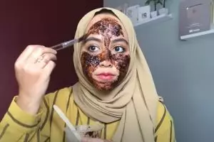 Cerah tanpa lemon, beauty vlogger ini tunjukkan cara pudarkan bekas jerawat pakai 2 bahan dapur