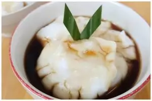 Tetap gunakan santan, emak-emak ini punya trik masak bubur sumsum agar tidak cepat basi dan berair