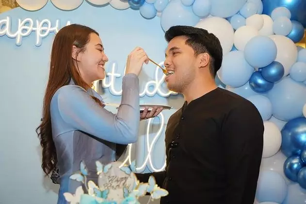 Thariq dapat ucapan menyentuh dari Reza © berbagai sumber Thariq dapat ucapan menyentuh dari Reza © berbagai sumber