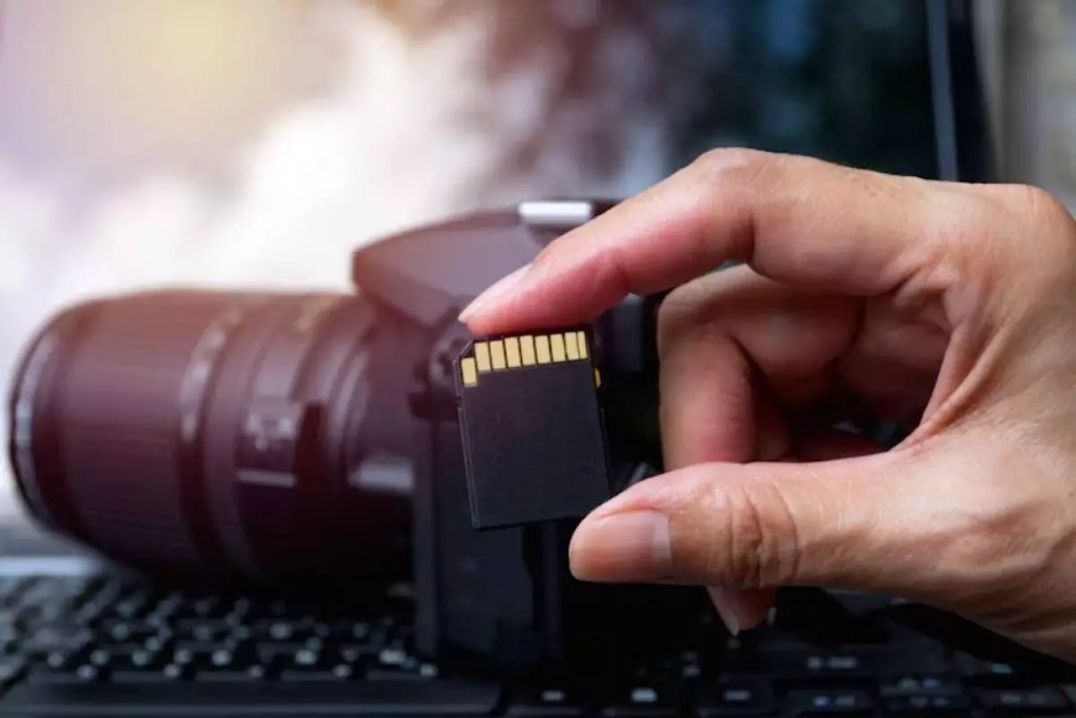 Tips memulihkan file yang terhapus dan cara memperbaiki kartu SD yang rusak