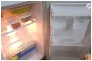 Tak perlu dibongkar, emak-emak ini punya trik atasi karet pintu kulkas longgar pakai 1 alat