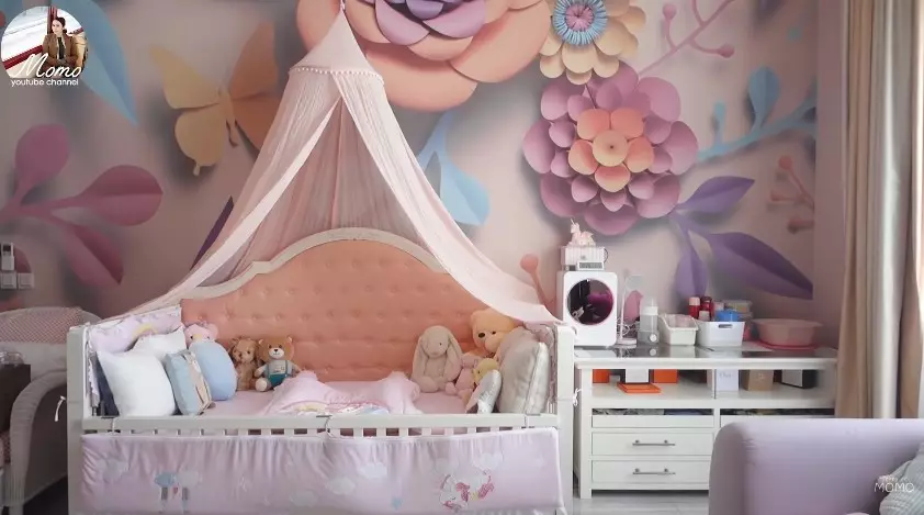 kamar anak Momo eks Geisha ada dapur © YouTube