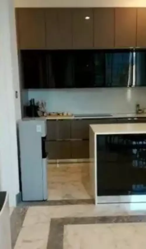 dapur apartemen maudy ayunda © 2024 brilio.net